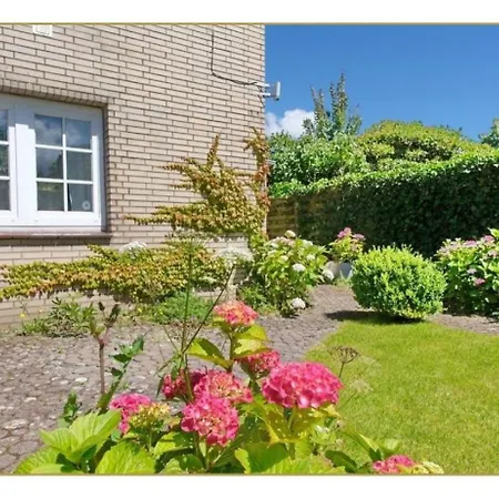 Haus Foehroase Holiday home Wyk auf Foehr