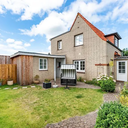 Haus Foehroase Holiday home Wyk auf Foehr