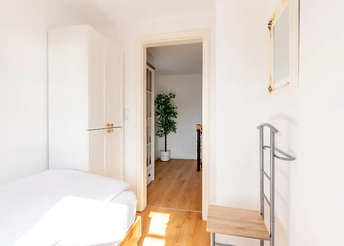 Haus Foehroase Вик-ауф-Фёр